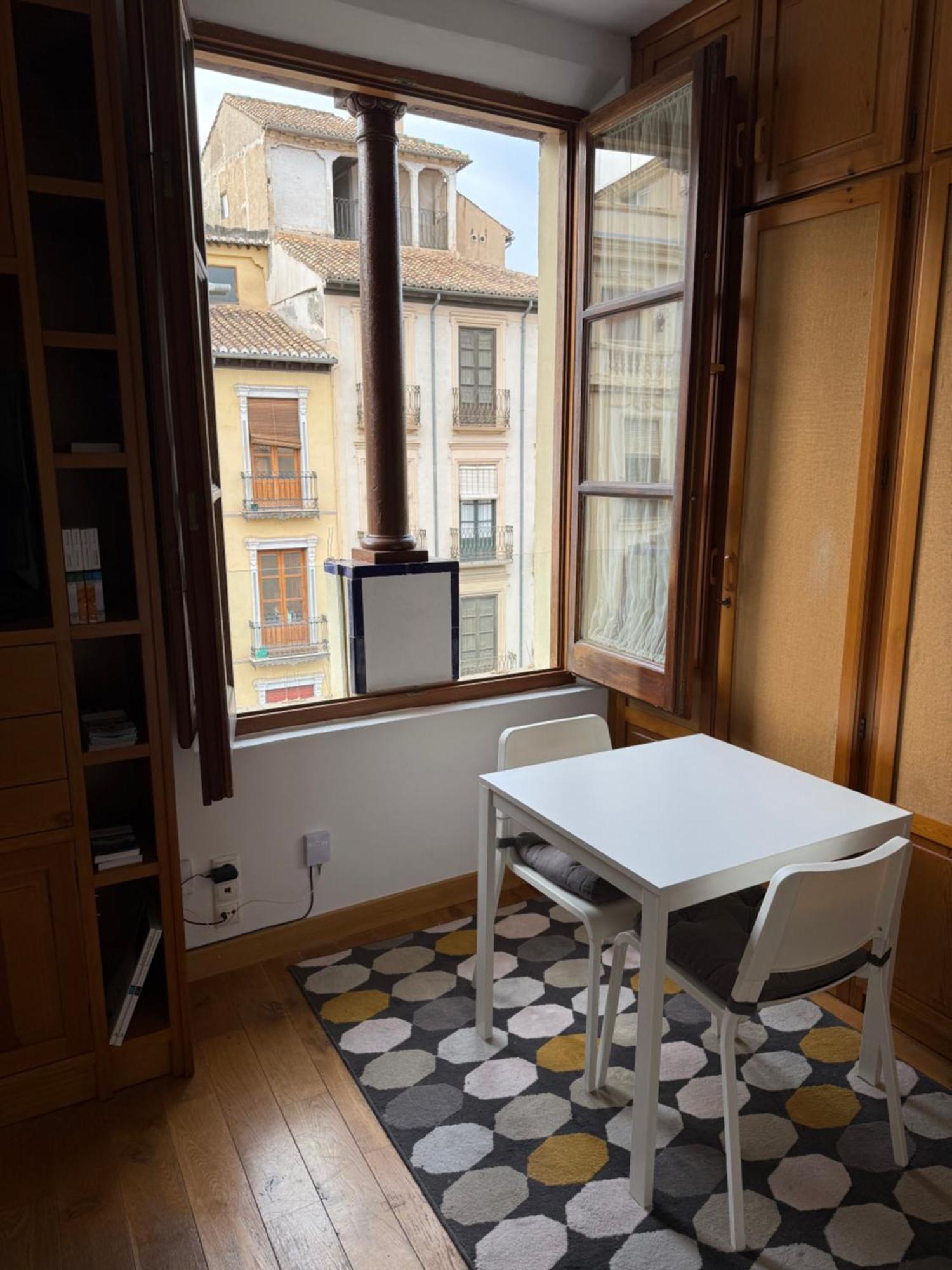 גרנדה Cozy Studio 6 Min To Alhambra-2 Min To Cathedral Walking מראה חיצוני תמונה