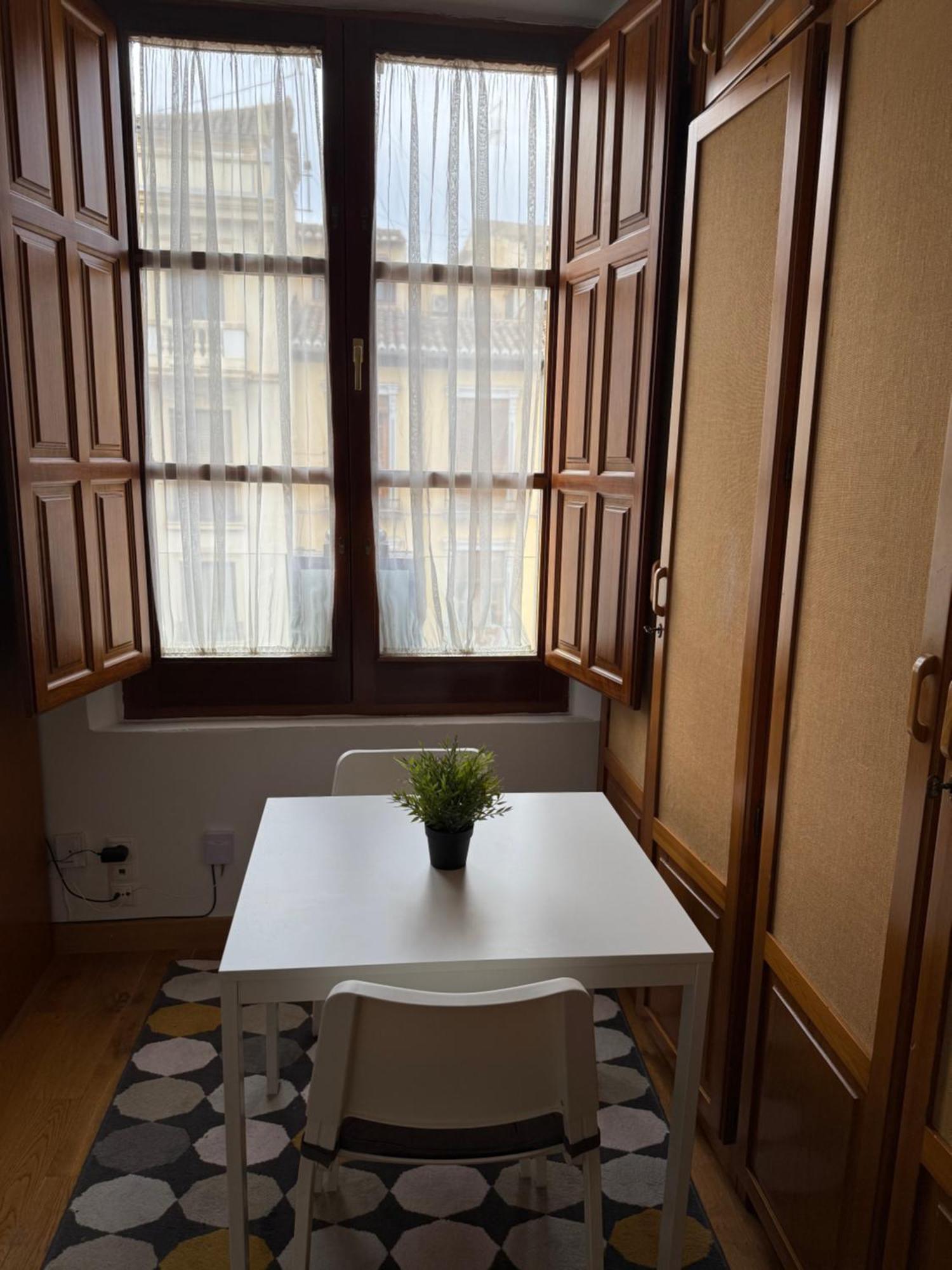 גרנדה Cozy Studio 6 Min To Alhambra-2 Min To Cathedral Walking מראה חיצוני תמונה
